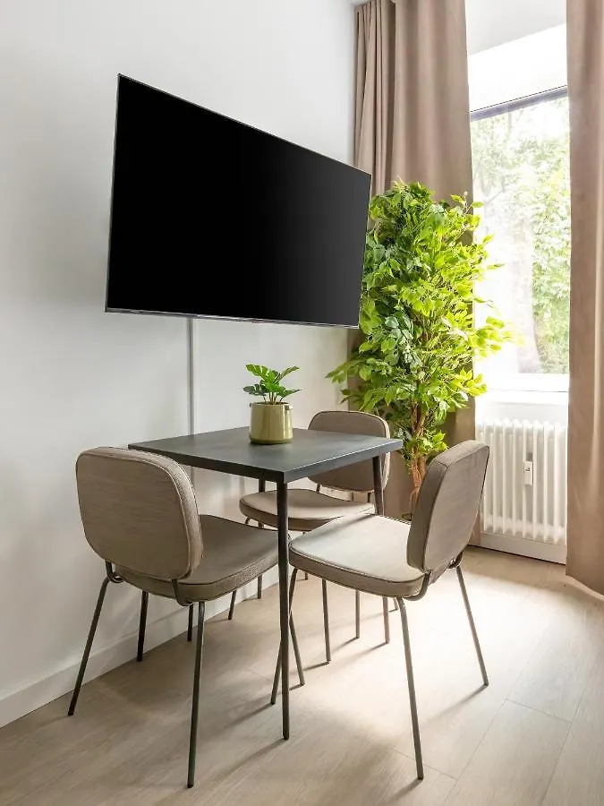 Aparthotel Limehome Berlin Luise Henriette Str - Digital Access